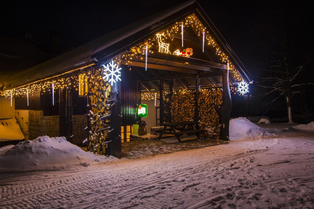 Chata Pod Lipami Hotel Rokytnice nad Jizerou Kültér fotó